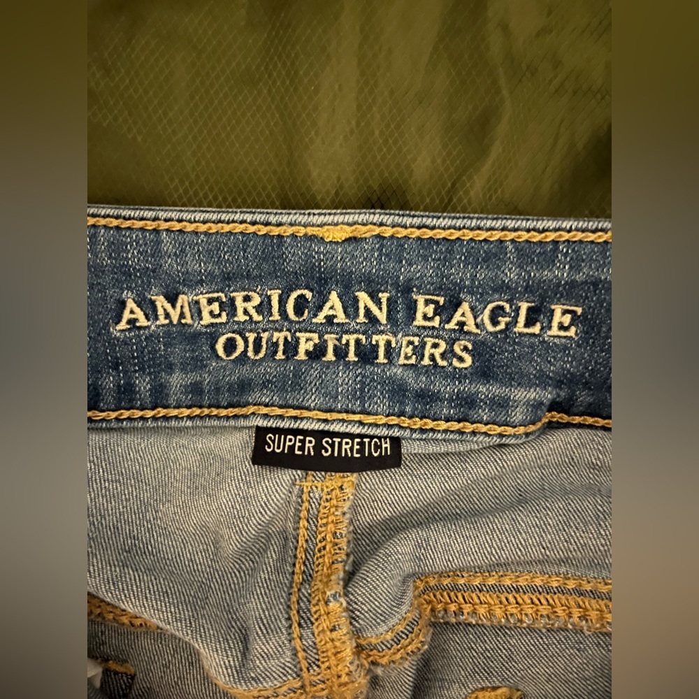 American Eagle Artist Crop Jeans - Picture 2 of 9